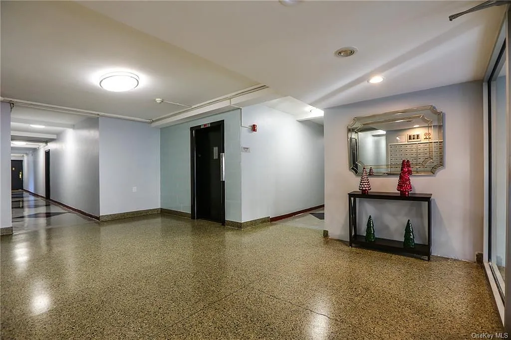 720 Pelham Road — Photo 4