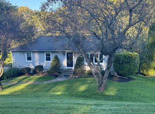36 Susan Dr, Westfield, MA 01085