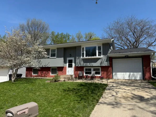 1712 Truman Dr, Normal, IL 61761
