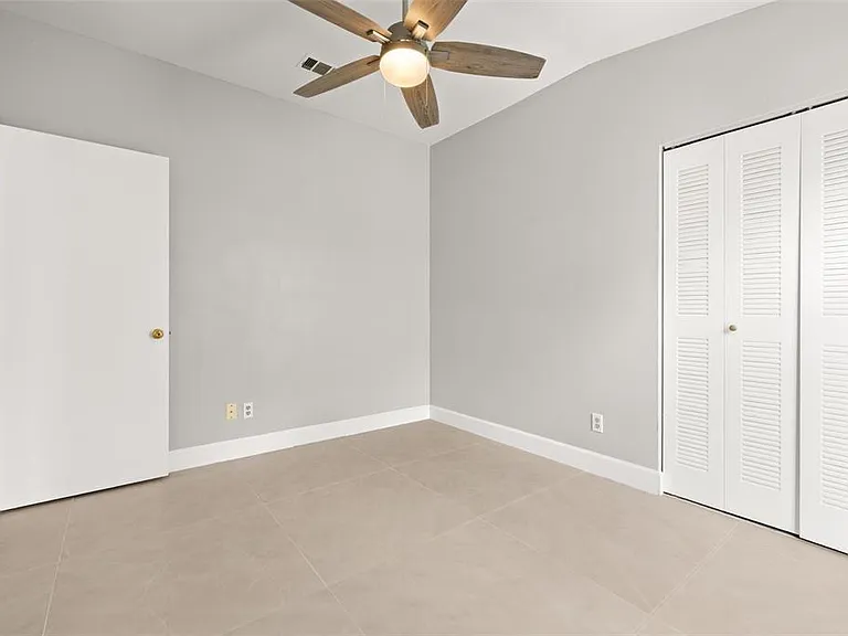11218 Worley Ave — Photo 34
