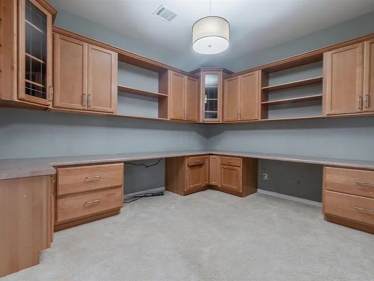 9408 Castle Pines Dr — Photo 6