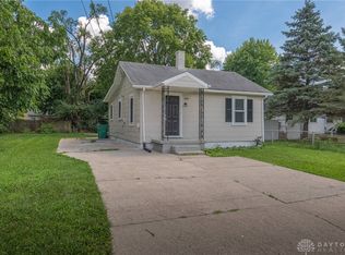 3424 Beechgrove Rd, Moraine, OH 45439