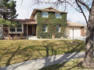 9802 S Farmstead Cir, South Jordan, UT 84095