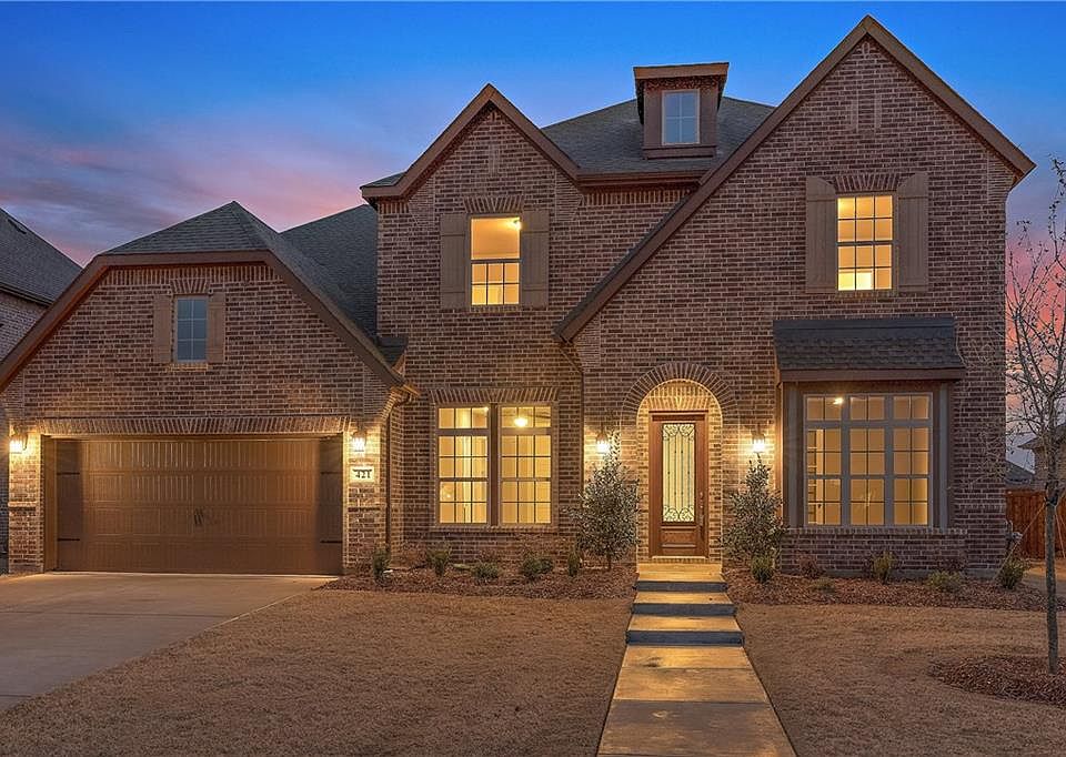 1st image of 421 Lake Trail Ln