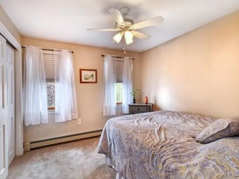 64 David Rd — Photo 15