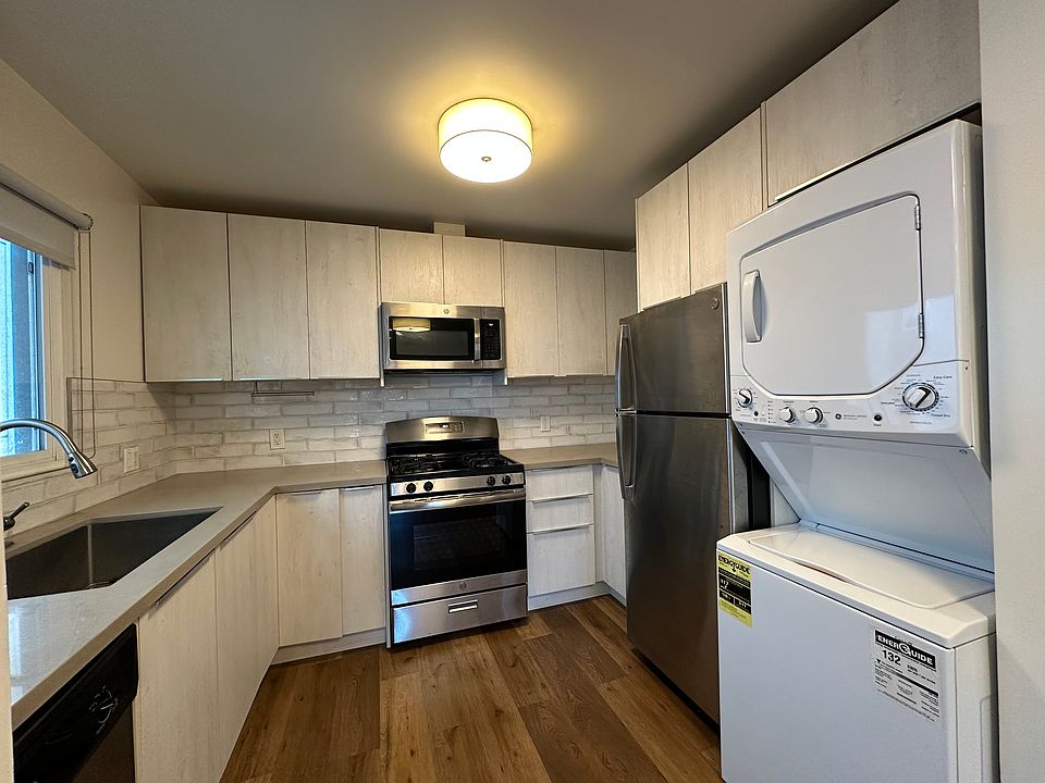 1st image of 1167 N Madison Ave #15