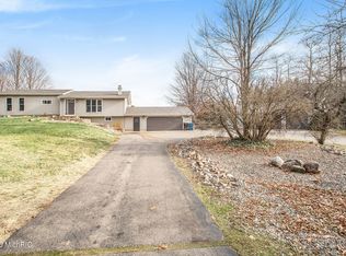 7610 M 66, East Leroy, MI 49051