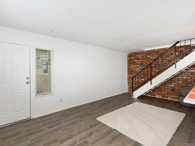 72728 Willow St #2 — Photo 10