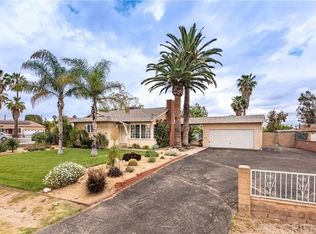 8236 Webb Ave, North Hollywood, CA 91605