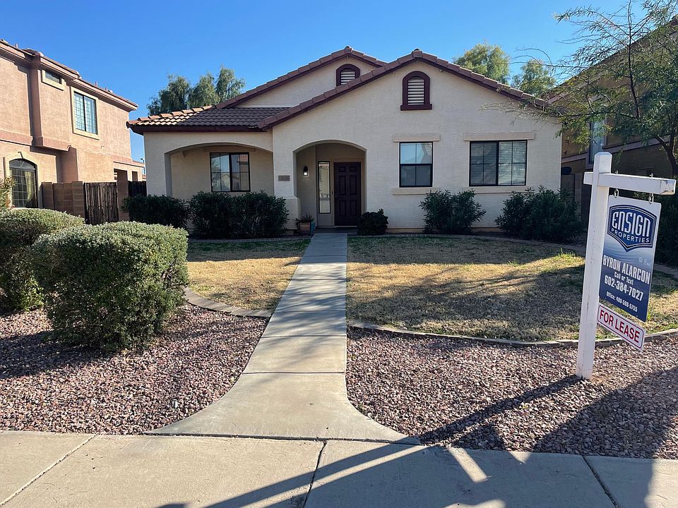 1st image of 3535 E Calistoga Dr