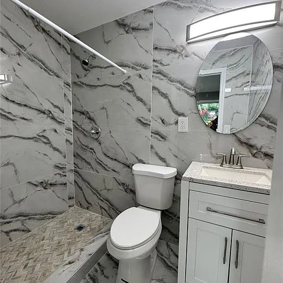 1508 Vancouver Dr — Photo 7