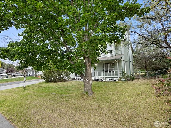 2nd image of 1529 S James Avenue
