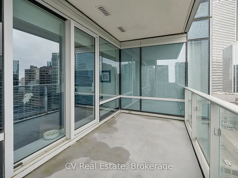 180 University Ave #3001 — Photo 30