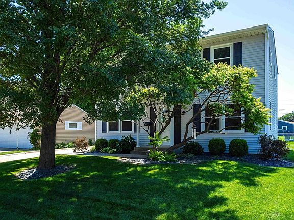 2nd image of 4732 18th Avenue Ct