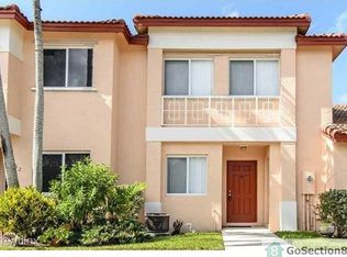 869 NW 208th Ter, Pembroke Pines, FL 33029
