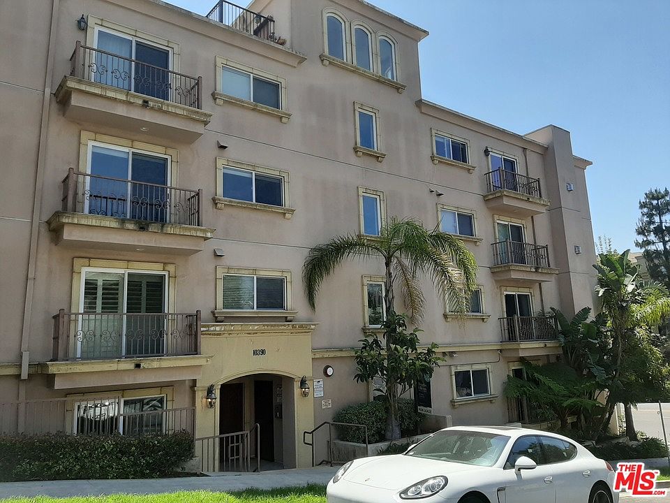 1st image of 10390 W La Grange Ave #303
