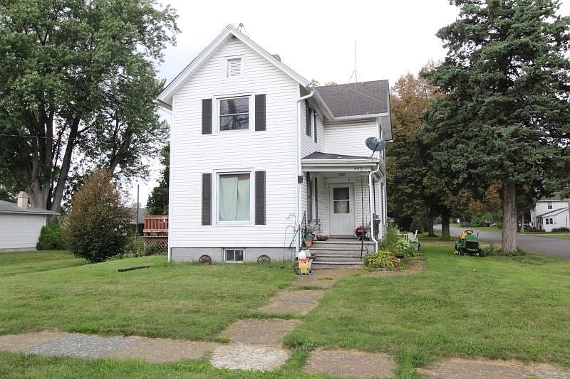 1st image of 402 Brodhead St