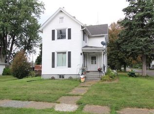 402 Brodhead St, Orfordville, WI 53576
