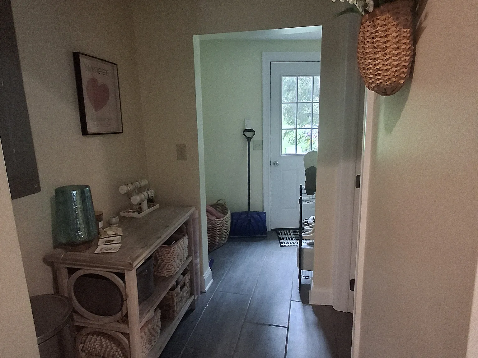 1 bed, $1,050 — Photo 2