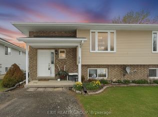 218 Brant St, Deseronto, ON K0K1X0