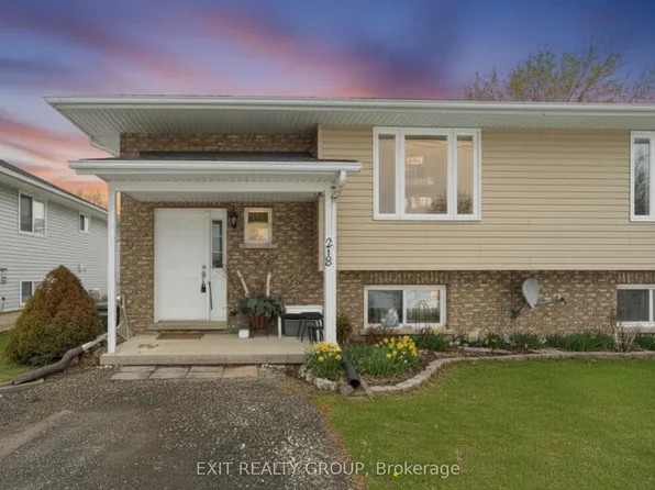 218 Brant St, Deseronto, ON K0K 1X0