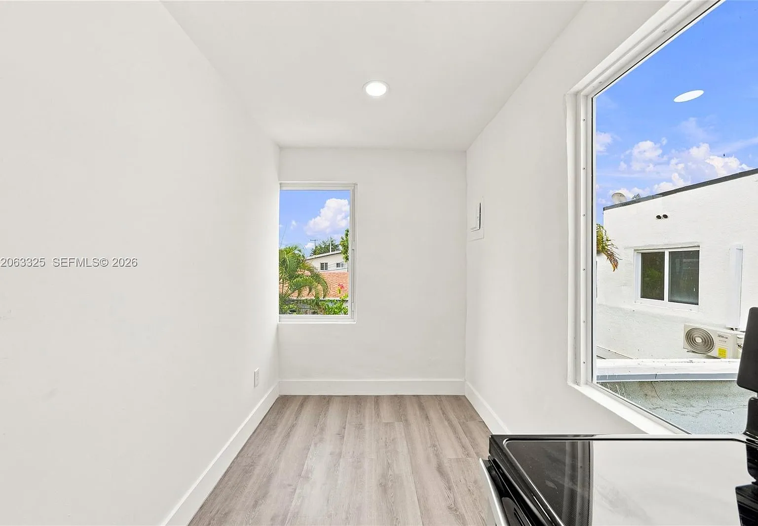 3 bed, $2,800 — Photo 3