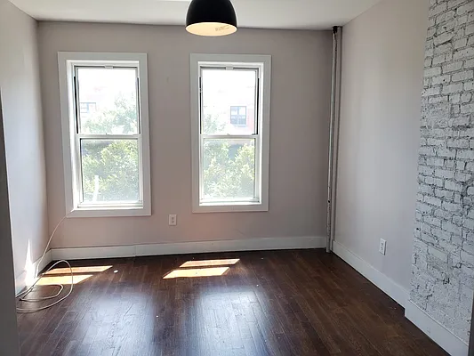 Rented by HFF Realty LLC | media 1