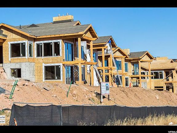 2nd image of 4314 N Holly Frost Ct #8