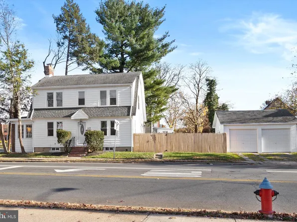 465 Parkway Ave, Trenton, NJ 08618