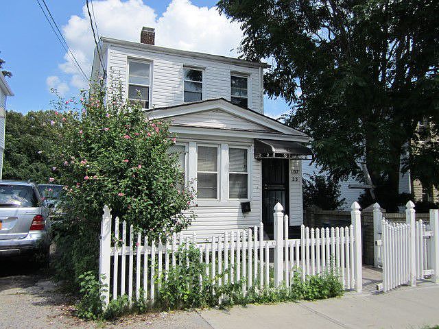 1st image of 10723 157th St