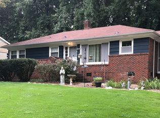 3215 Sudbury Rd, Charlotte, NC 28205