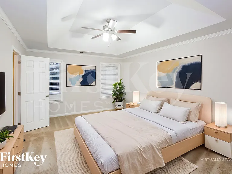 11300 Fox Hill Dr — Photo 9