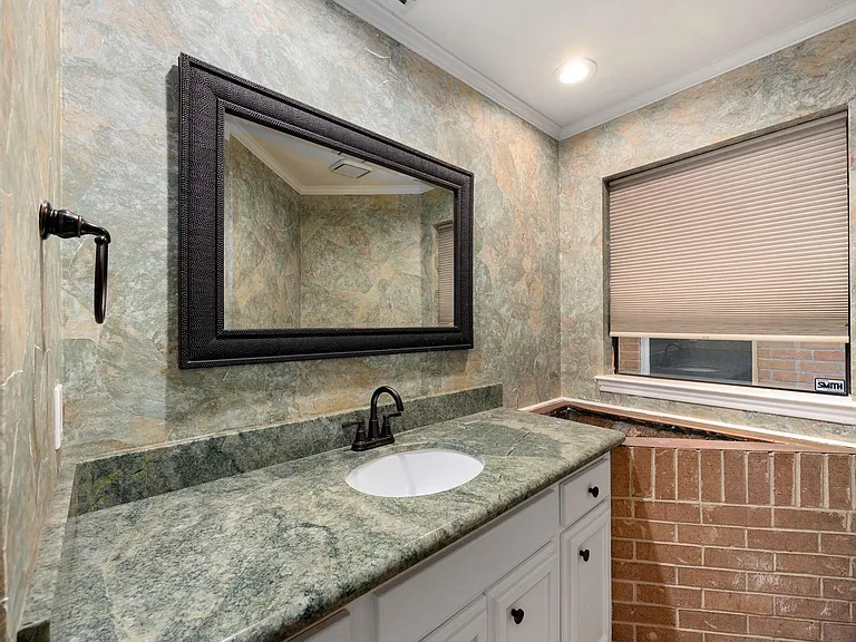 19806 Sunbridge Ln — Photo 27