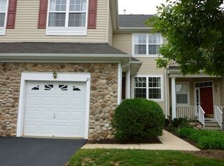 25 River Birch Cir, Princeton, NJ 08540