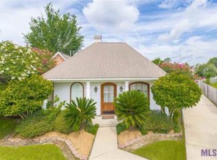 1308 Woodbranch Dr, Baton Rouge, LA 70816