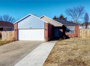 2012 Collins Ave, Springdale, AR 72764