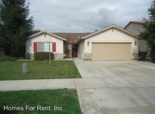 3132 W Payson Ave, Visalia, CA 93291