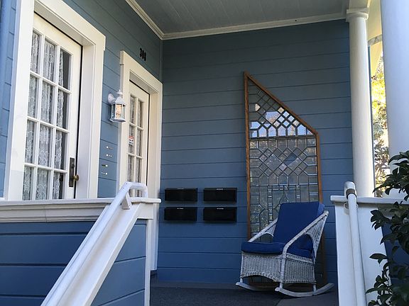 3rd image of 310 G St APT A