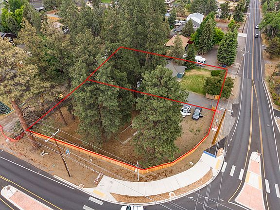 2nd image of 61984 Pettigrew Rd