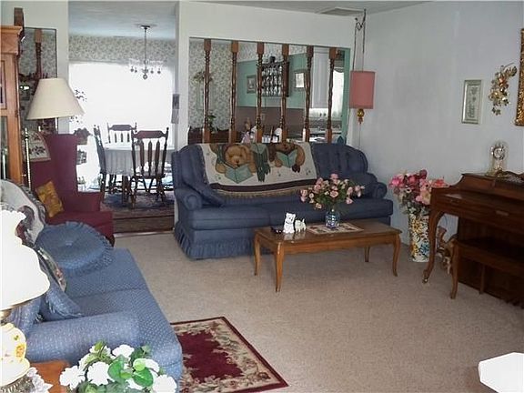2nd image of 1793 Legare Ln