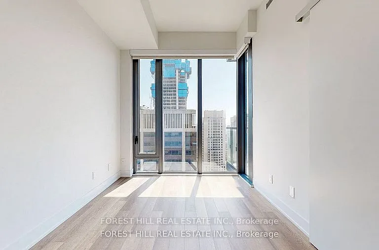 8 Cumberland St #4703 — Photo 10