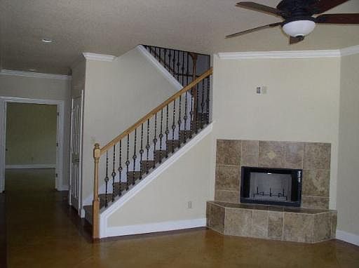 3rd image of 404 O GRADY ST