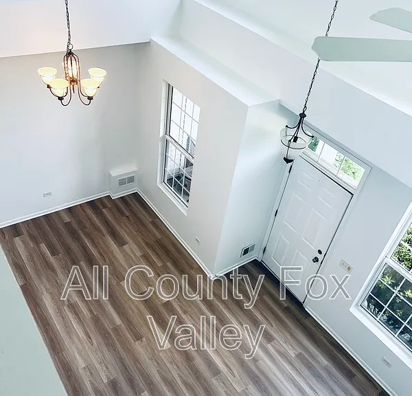 503 S Lakeside Ct — Photo 9