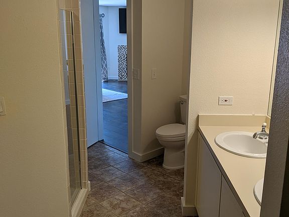 3rd image of 350 N Detroit St APT 212