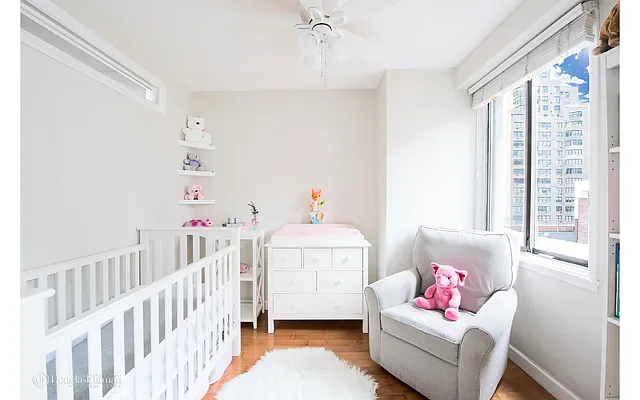 Sold by Douglas Elliman | media 25