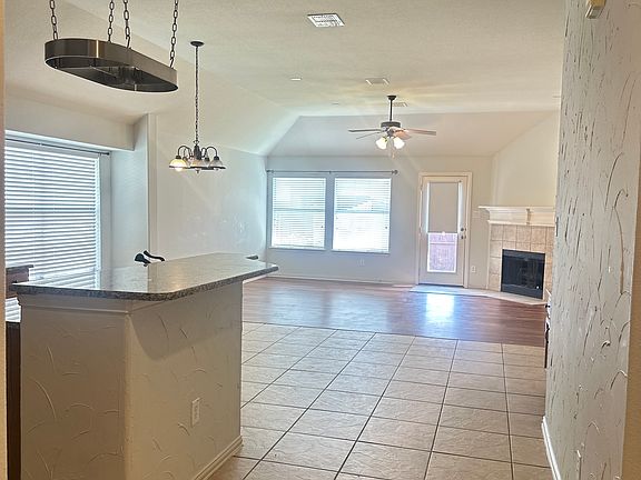 3rd image of 11557 Snyder Dr