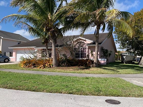 2nd image of 9761 SW 220th St