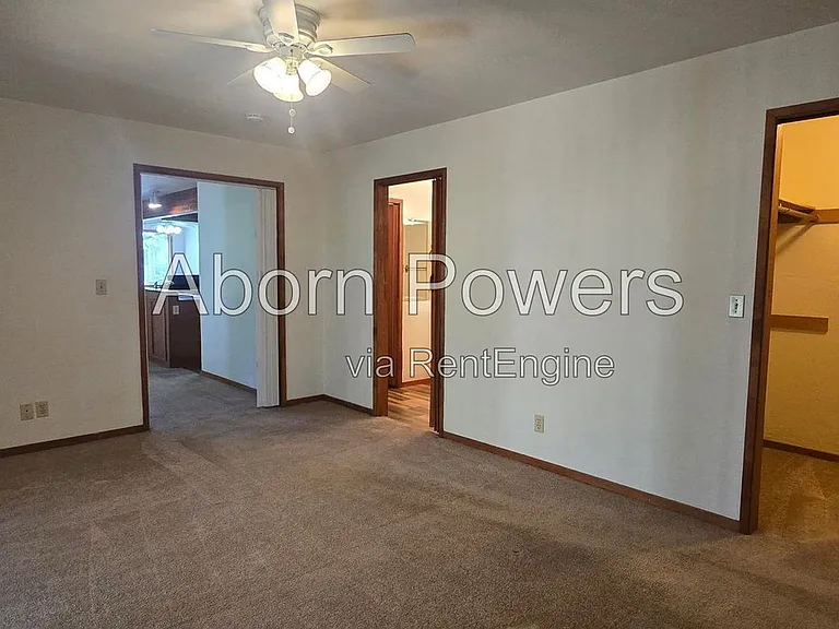 2787 Boardwalk St #B — Photo 9