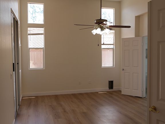 5th image of 23776 Corte Carrio