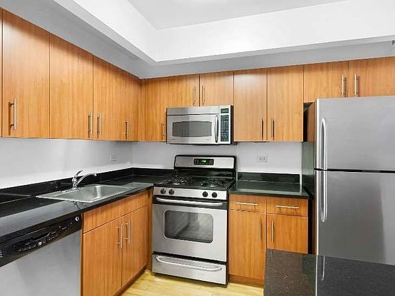 5th image of 20 West St APT 14F